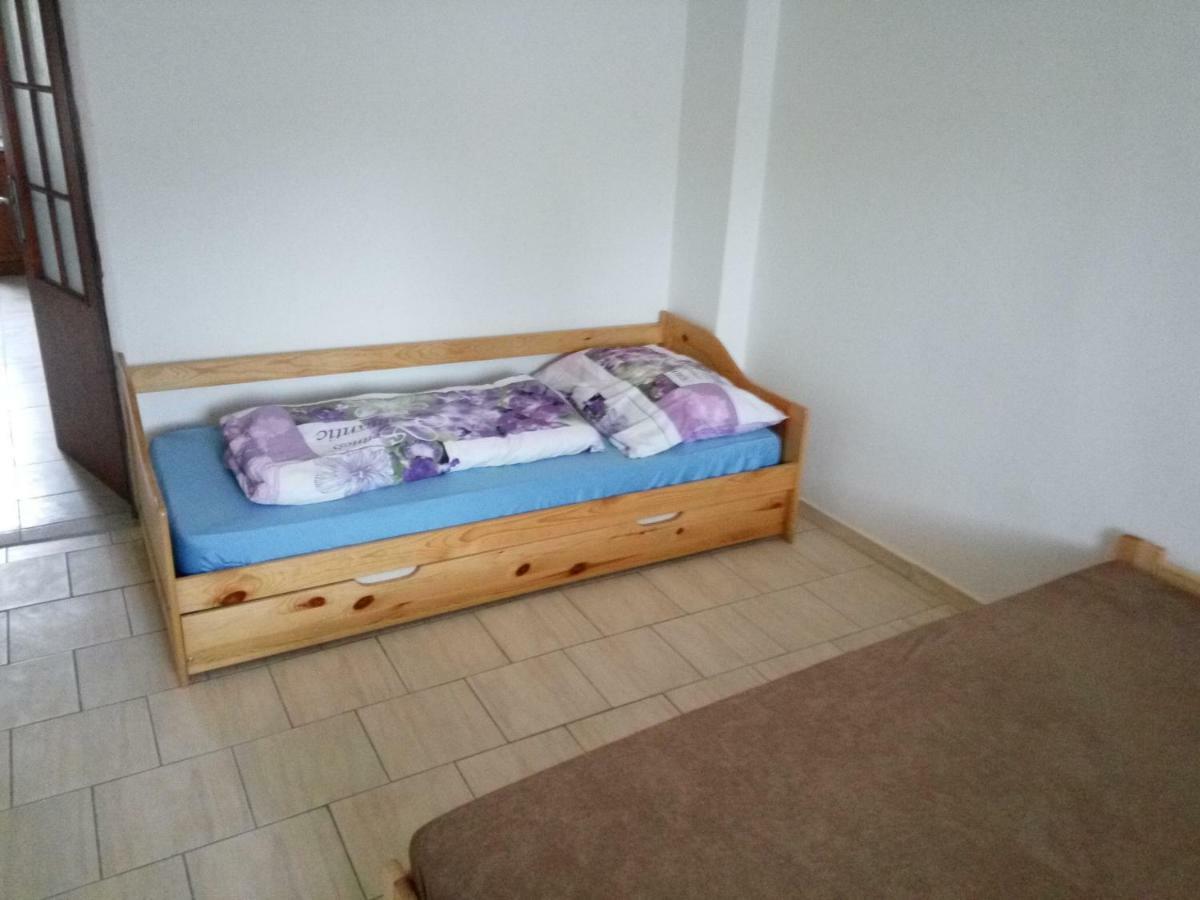 Apartman Suchdol Apartment Bujanov Екстериор снимка